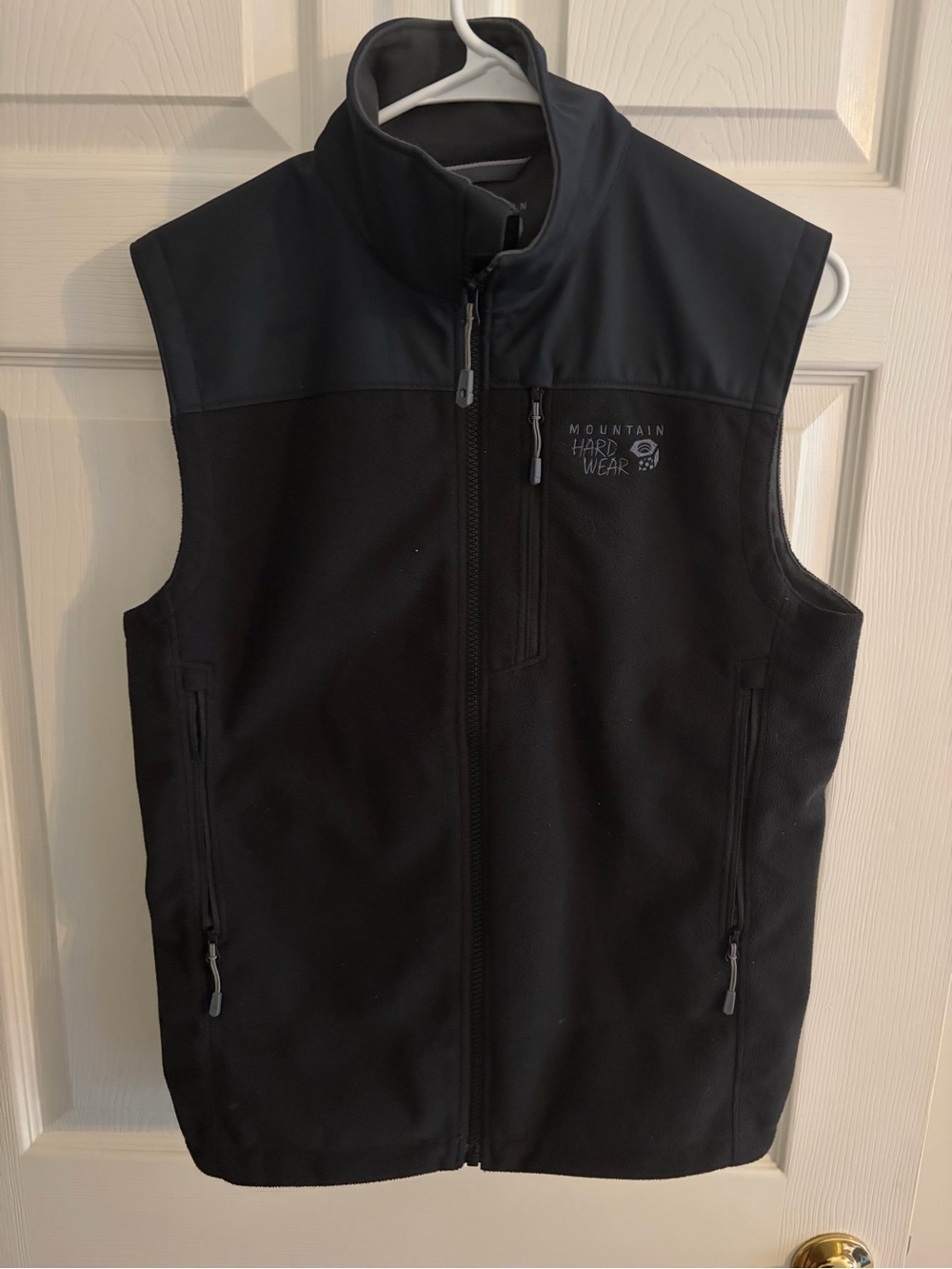 Mountain Hardwear Men's Black Softshell Vest with High Collar